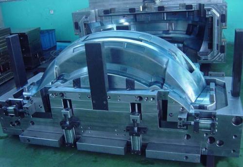 深圳塑膠模具廠，模具維護(hù)中的常見(jiàn)問(wèn)題解決方法